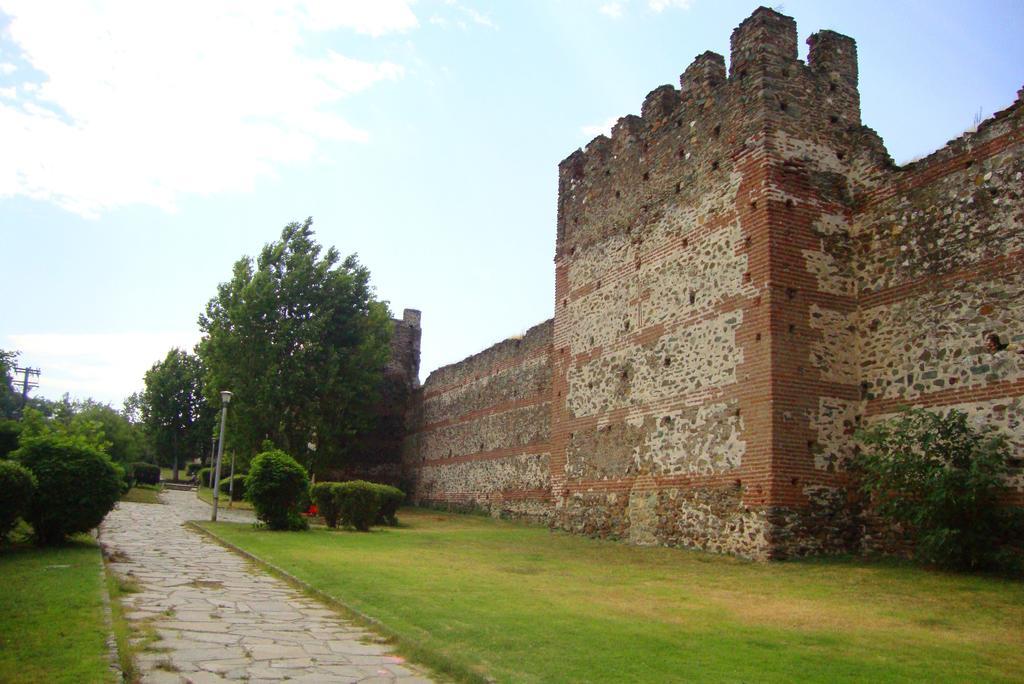 Kripis Studio Salonic Exterior foto